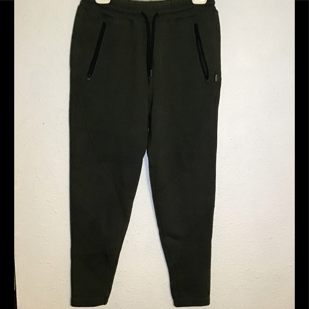 Holister army green unisex jogging pants size XS